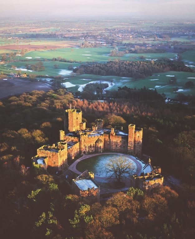Hotel Peckforton Castle Tarporley